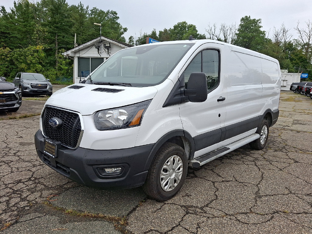 Used 2025 Ford Transit 250 Low Roof w/ Exterior Upgrade Package RWD image 3