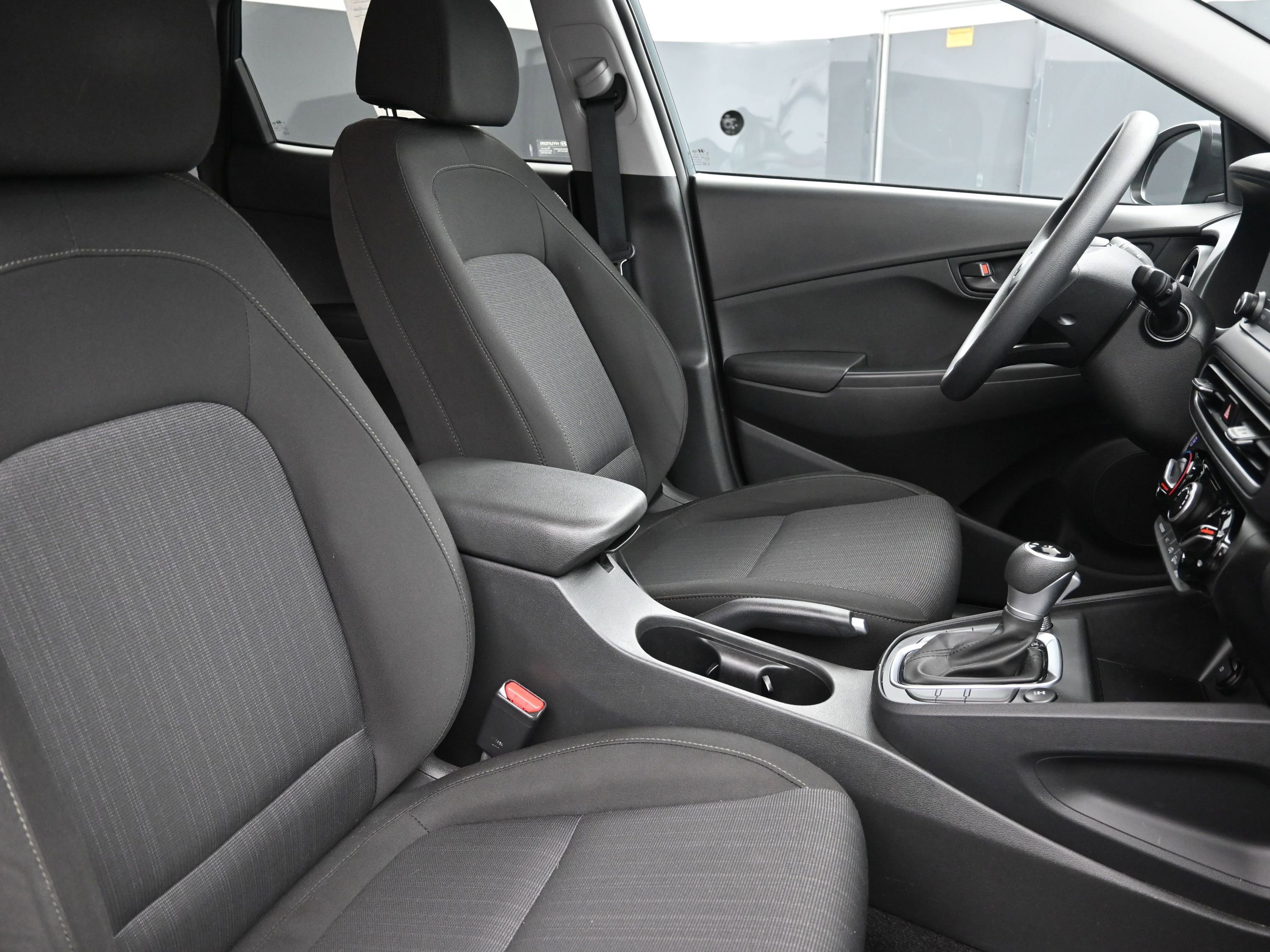 Used 2022 Hyundai Kona SEL image 27