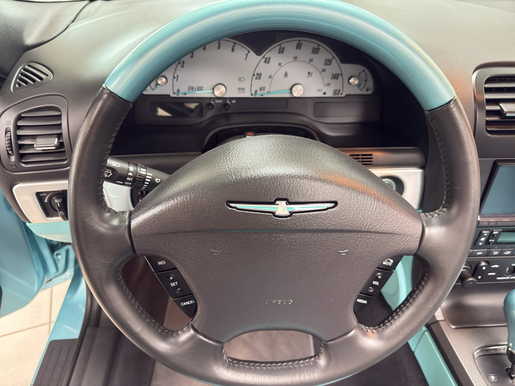 Used 2002 Ford Thunderbird RWD image 18