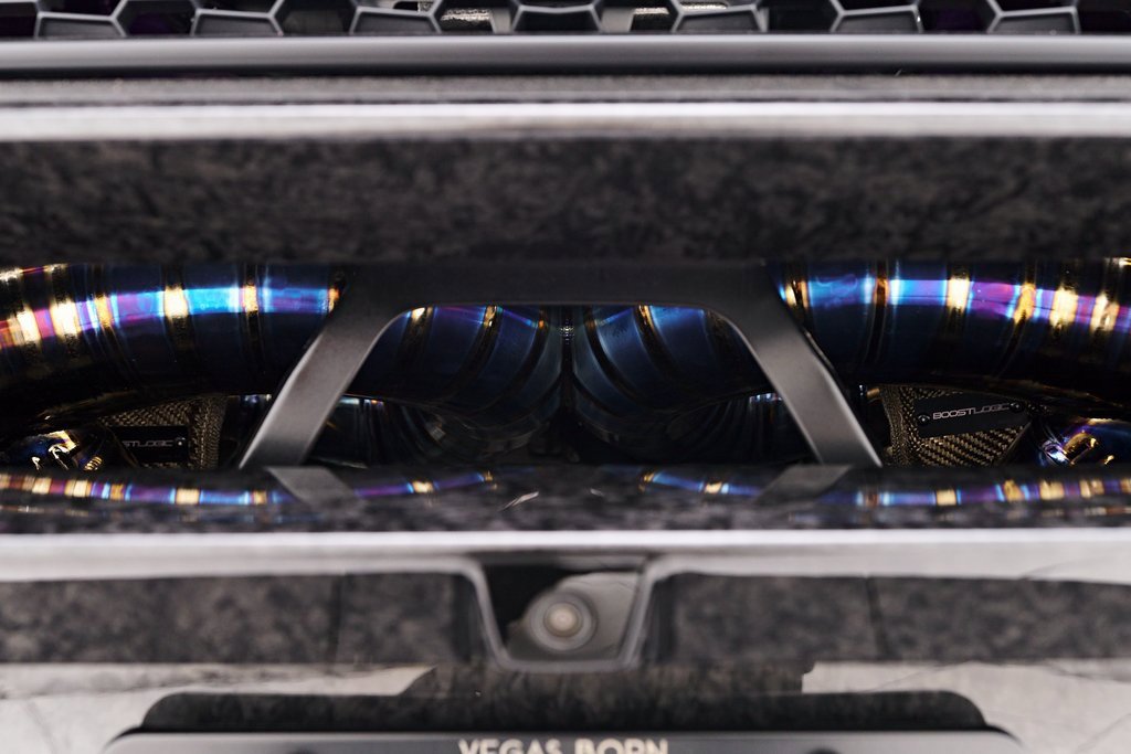 Used 2018 Lamborghini Huracan Performante image 38