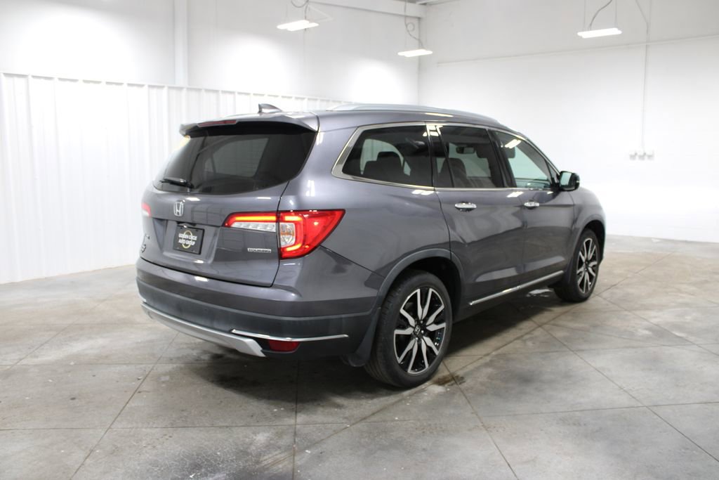 Used 2020 Honda Pilot Touring image 9