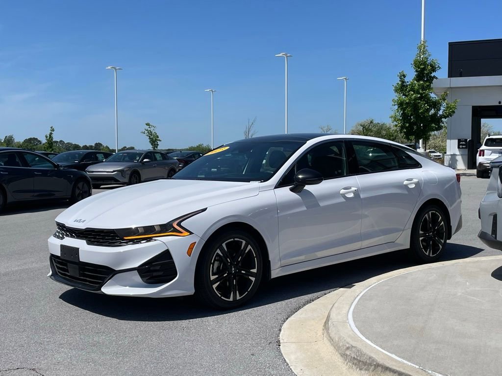 Certified 2023 Kia K5 GT-Line AWD/4WD image 4