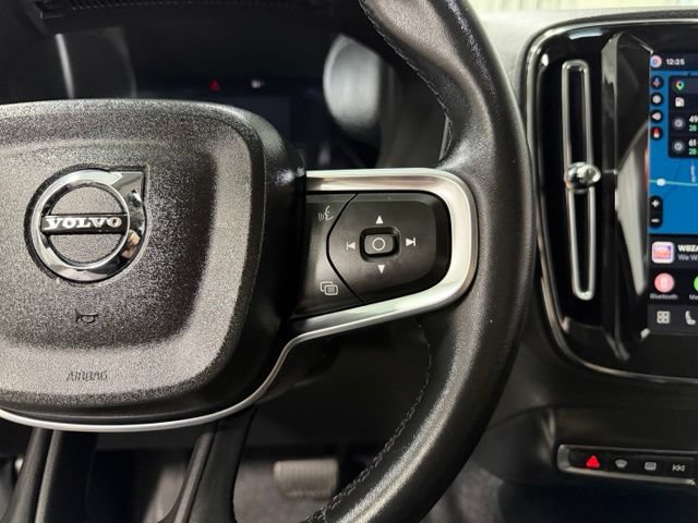 Used 2026 Volvo XC40 B5 Core AWD/4WD image 15