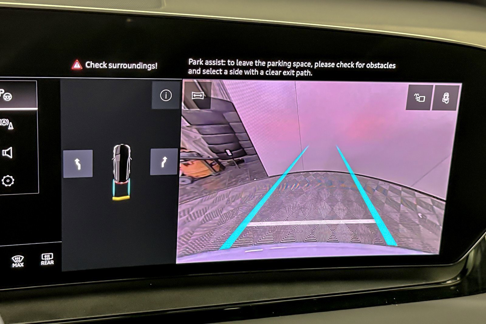 Used 2025 Audi Q6 e-tron Premium w/ Convenience Package image 19