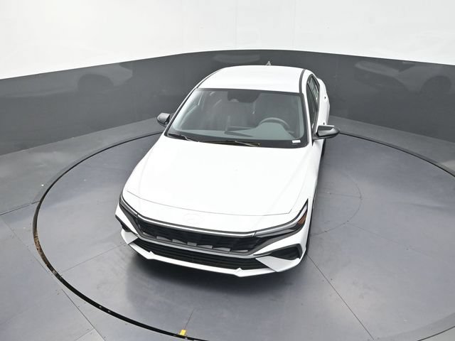 Certified 2026 Hyundai Elantra Sport FWD image 23
