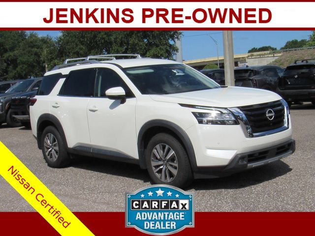 Certified 2022 Nissan Pathfinder SL