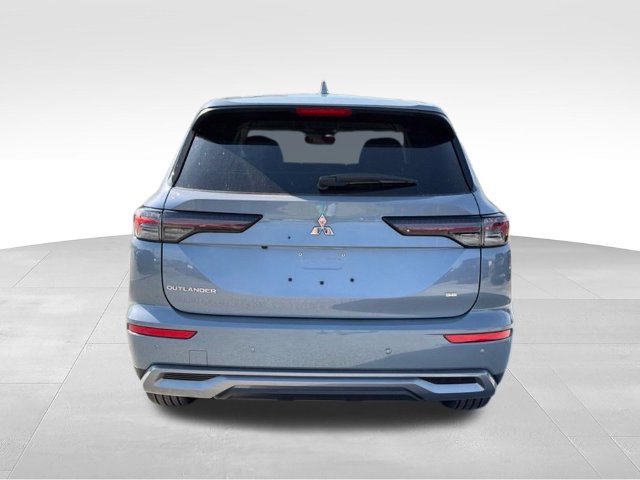 New 2026 Mitsubishi Outlander SE FWD image 4