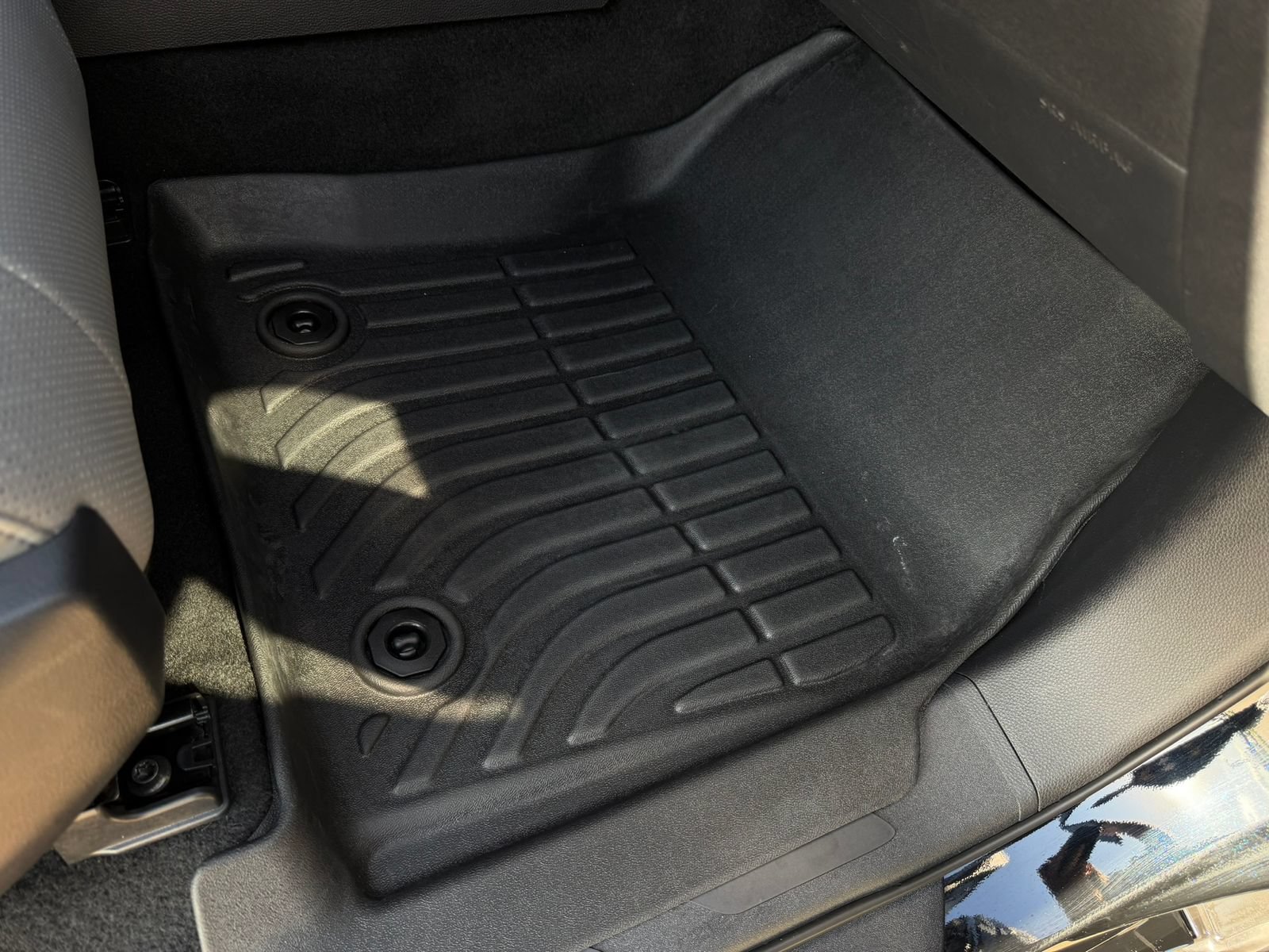 Used 2024 Toyota Tundra Limited AWD/4WD image 16