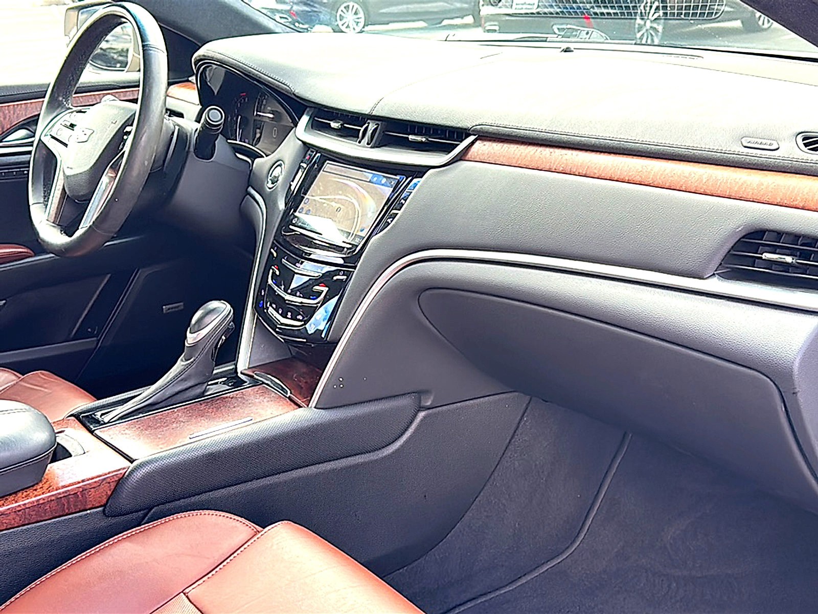 Used 2018 Cadillac XTS Luxury image 23