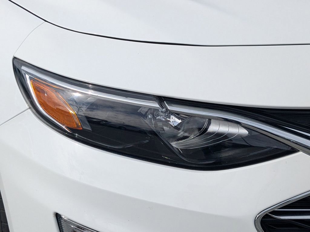 Used 2024 Chevrolet Malibu LT image 9