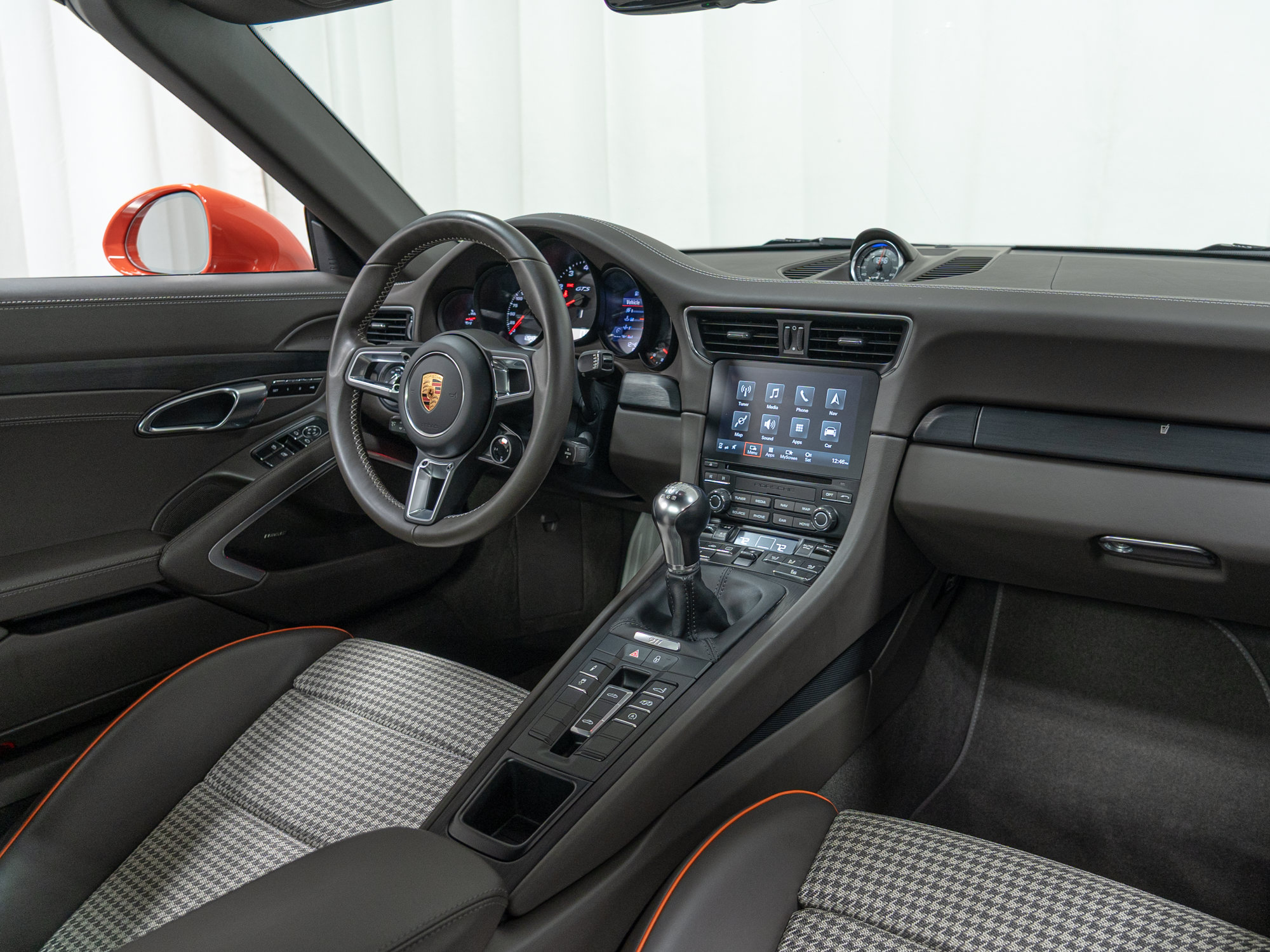Certified 2018 Porsche 911 Targa 4 GTS AWD/4WD image 23