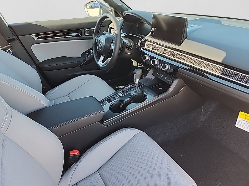 Certified 2025 Honda Civic Sport Touring image 10