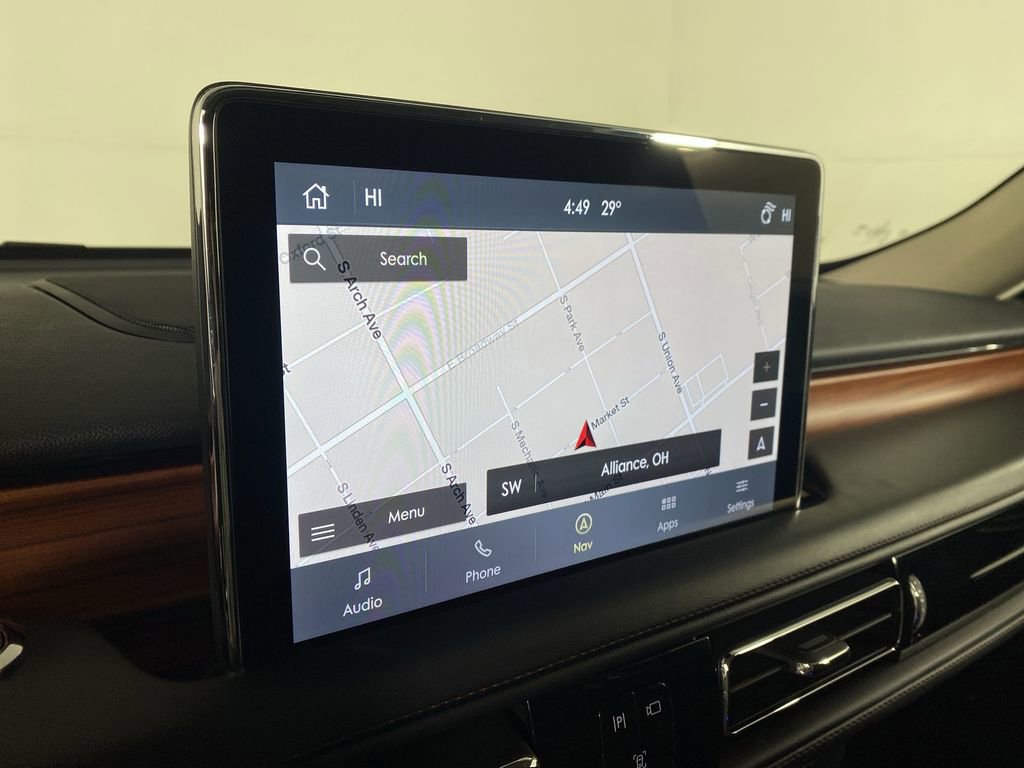 Used 2023 Lincoln Aviator Reserve w/ Equipment Group 201A image 17