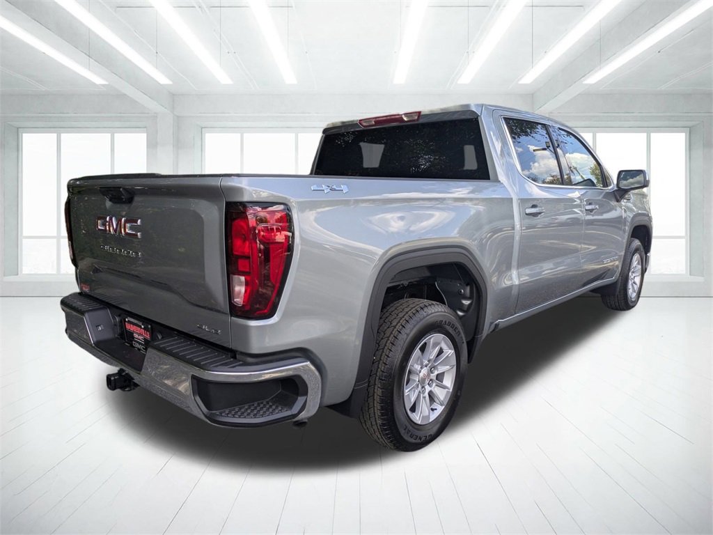 New 2026 GMC Sierra 1500 SLE image 3