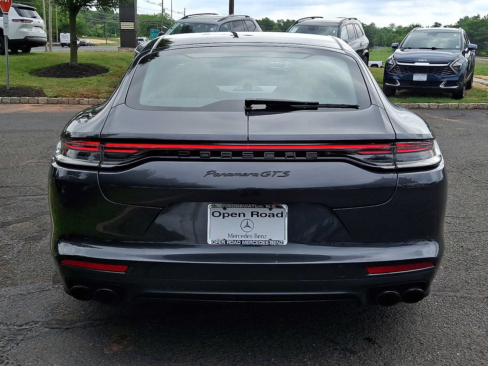 Used 2022 Porsche Panamera GTS w/ Premium Package AWD/4WD image 5