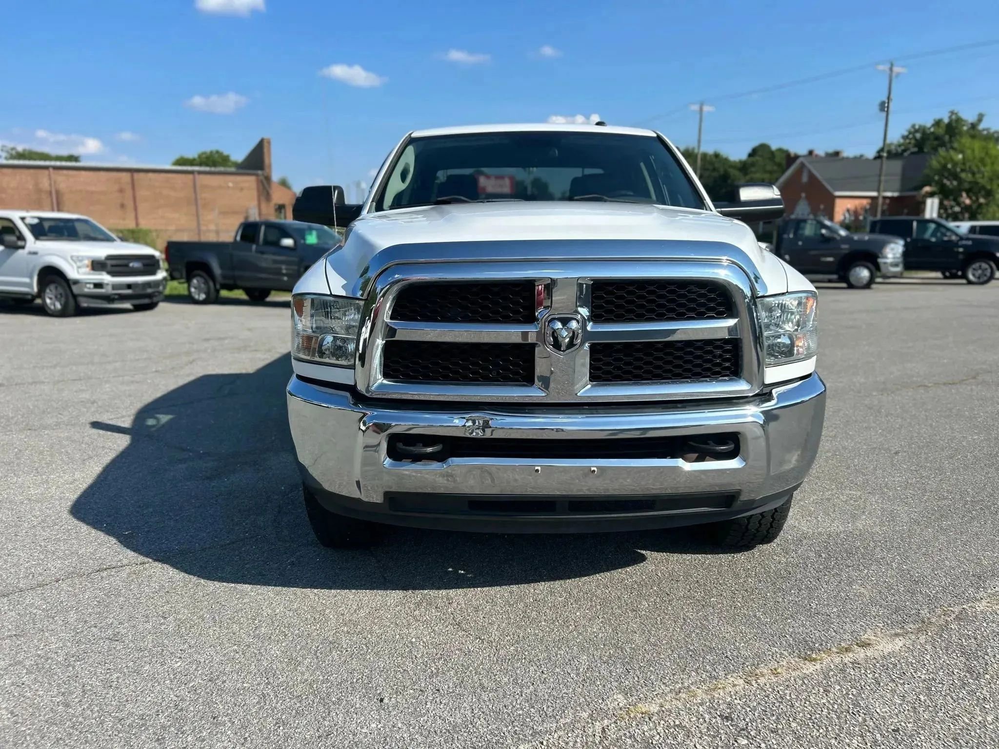 Used 2014 RAM 2500 Tradesman w/ Chrome Appearance Group image 5