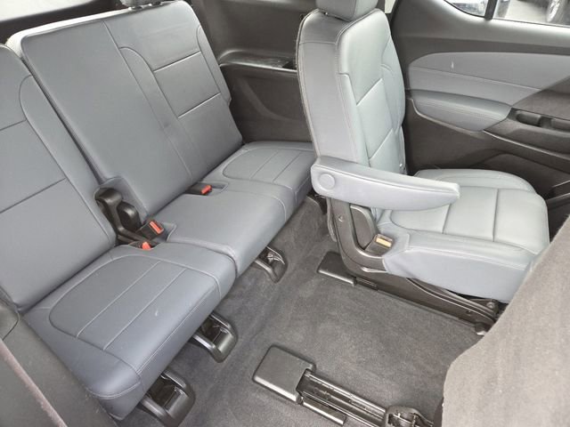 Used 2019 Chevrolet Traverse LT w/ LT Premium Package AWD/4WD image 28