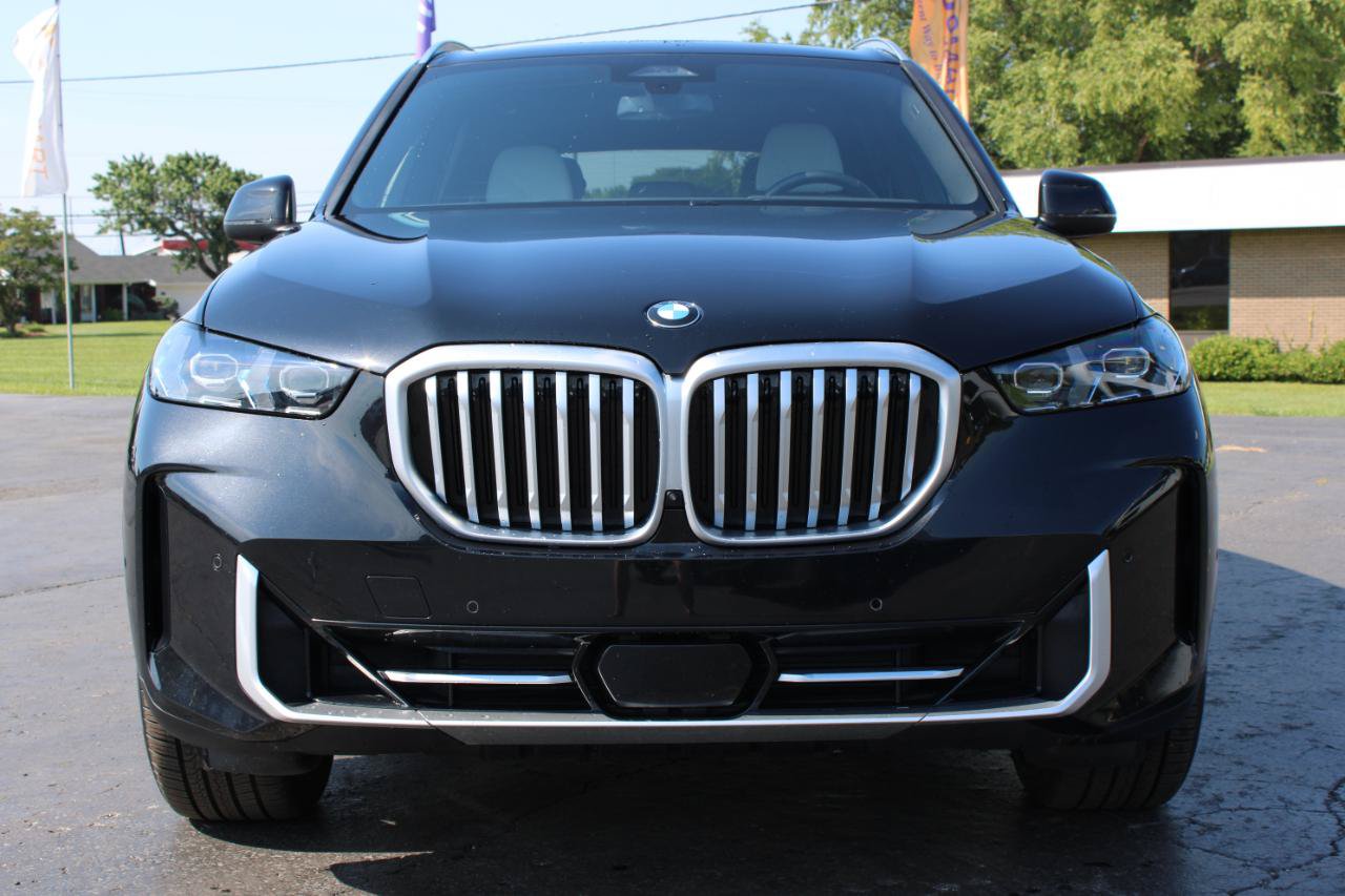 Used 2026 BMW X5 xDrive40i AWD/4WD image 2
