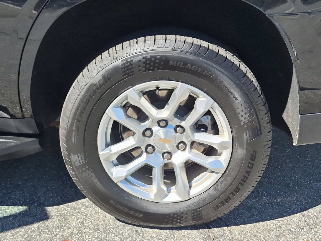 Used 2025 Chevrolet Tahoe LT AWD/4WD image 36