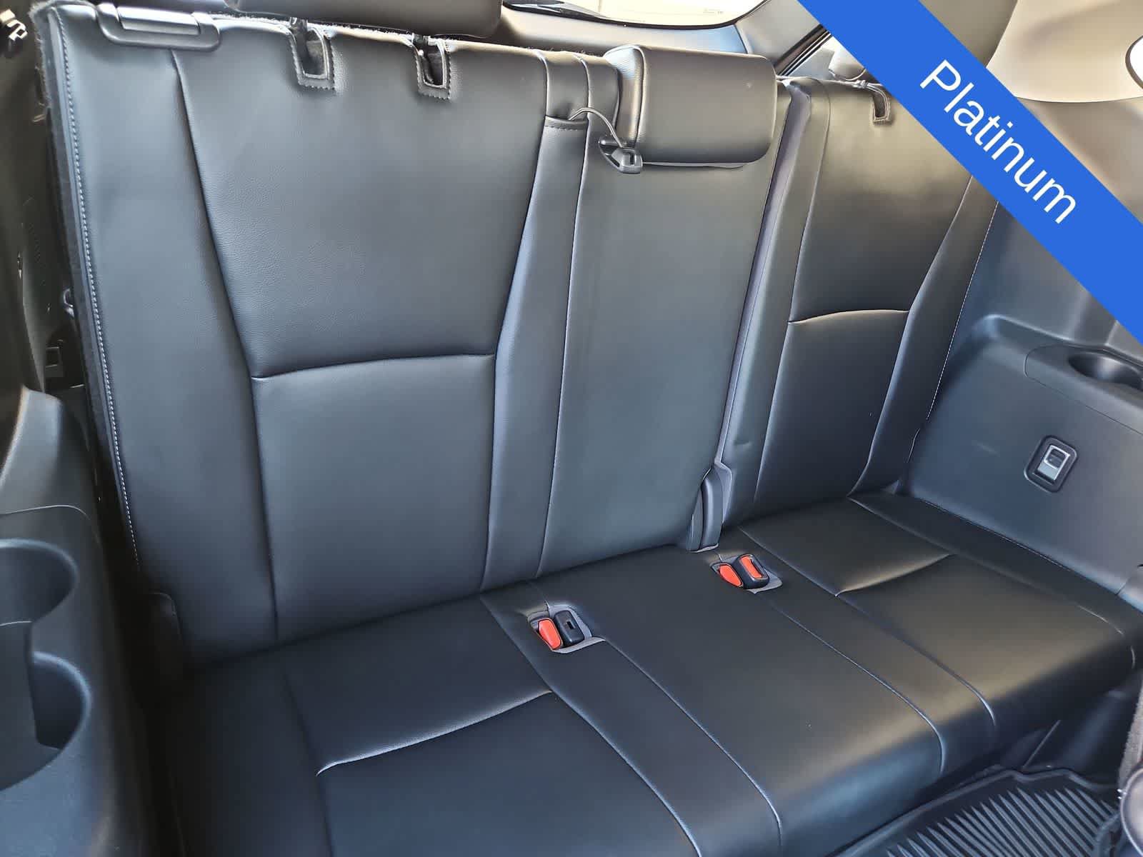Used 2023 Toyota Highlander Platinum FWD image 30