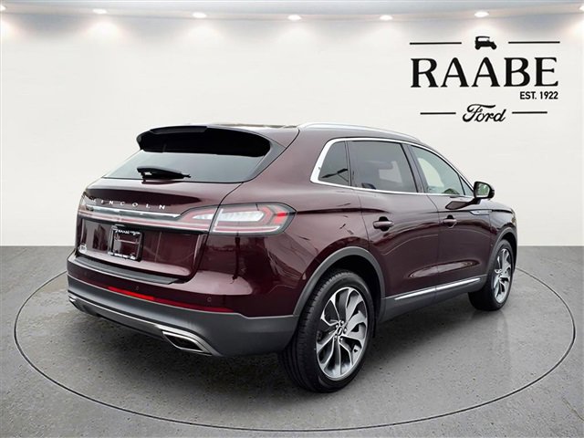 Used 2023 Lincoln Nautilus Reserve image 7