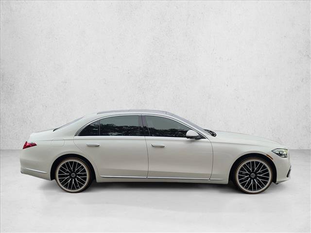 Certified 2022 Mercedes-Benz S 500 4MATIC image 4