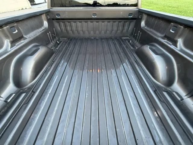 Used 2015 GMC Sierra 1500 SLE RWD image 31