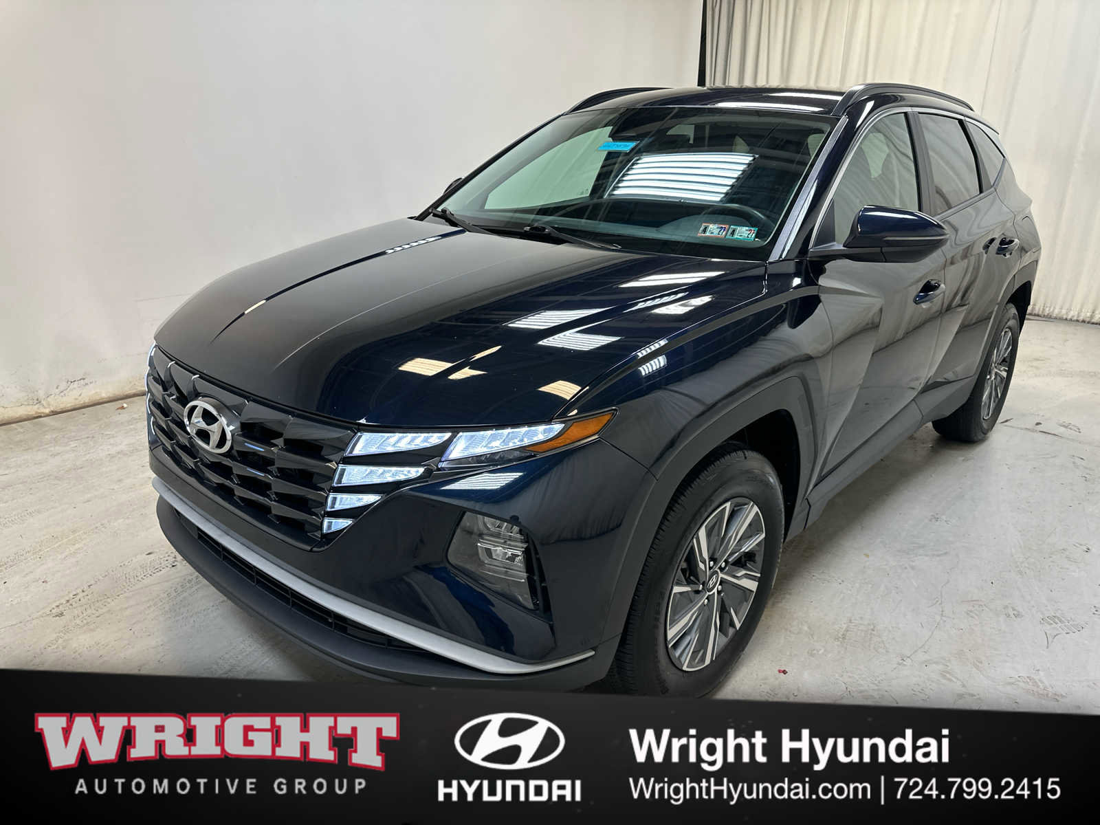 Used 2022 Hyundai Tucson Blue AWD/4WD image 3