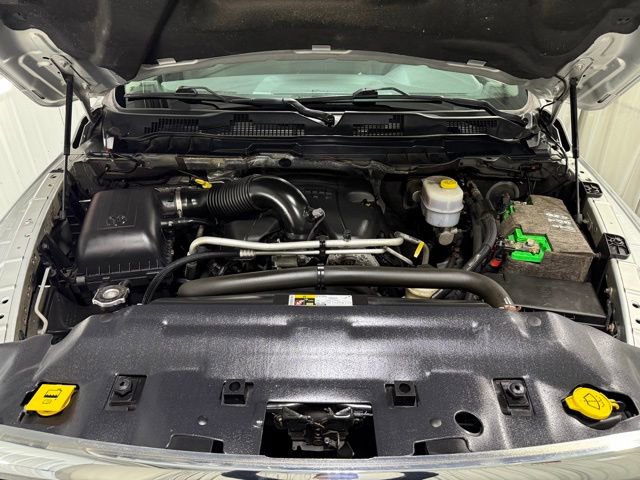 Used 2018 RAM 3500 SLT AWD/4WD image 21