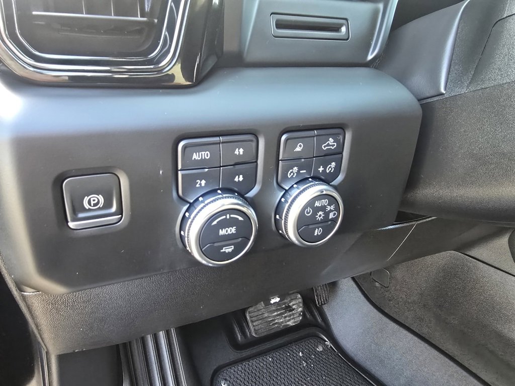 Used 2024 GMC Sierra 1500 AT4 w/ AT4 Premium Package image 20