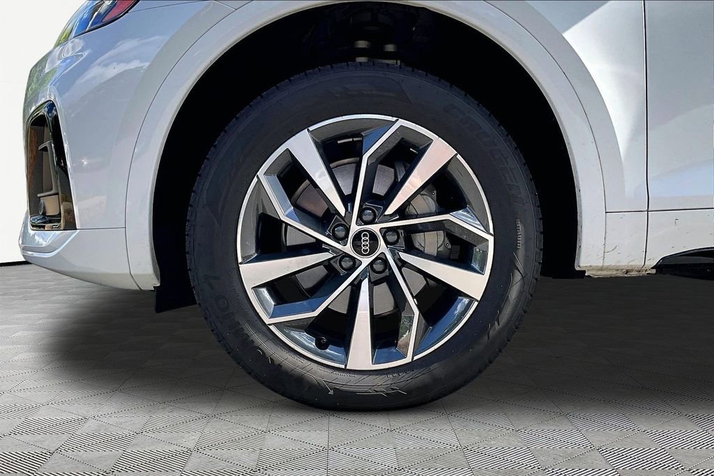 Used 2024 Audi Q5 2.0T Premium AWD/4WD image 22