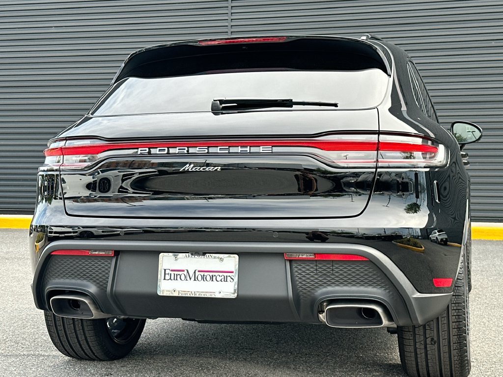 New 2026 Porsche Macan AWD/4WD image 34