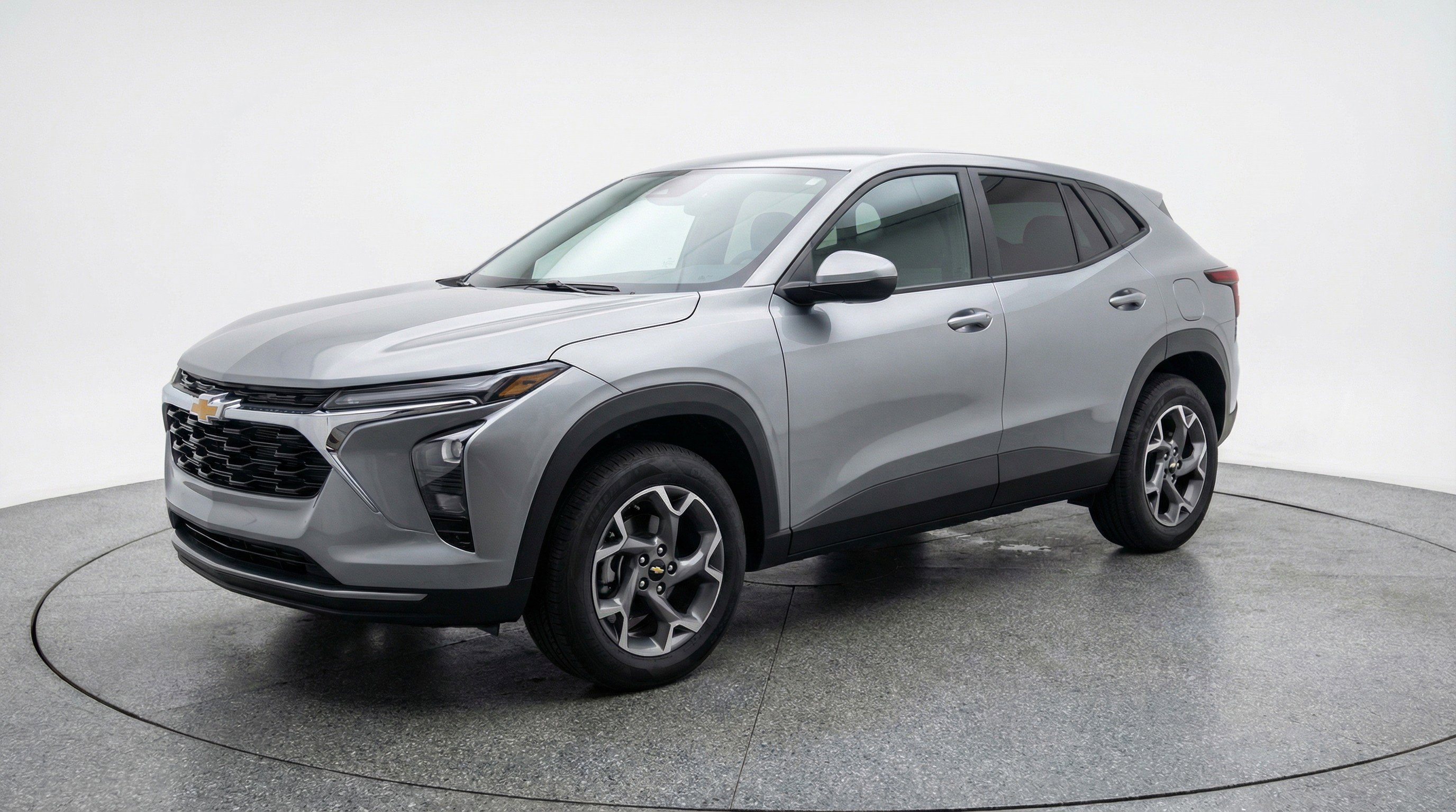 Used 2025 Chevrolet Trax LT w/ LT Convenience Package image 3