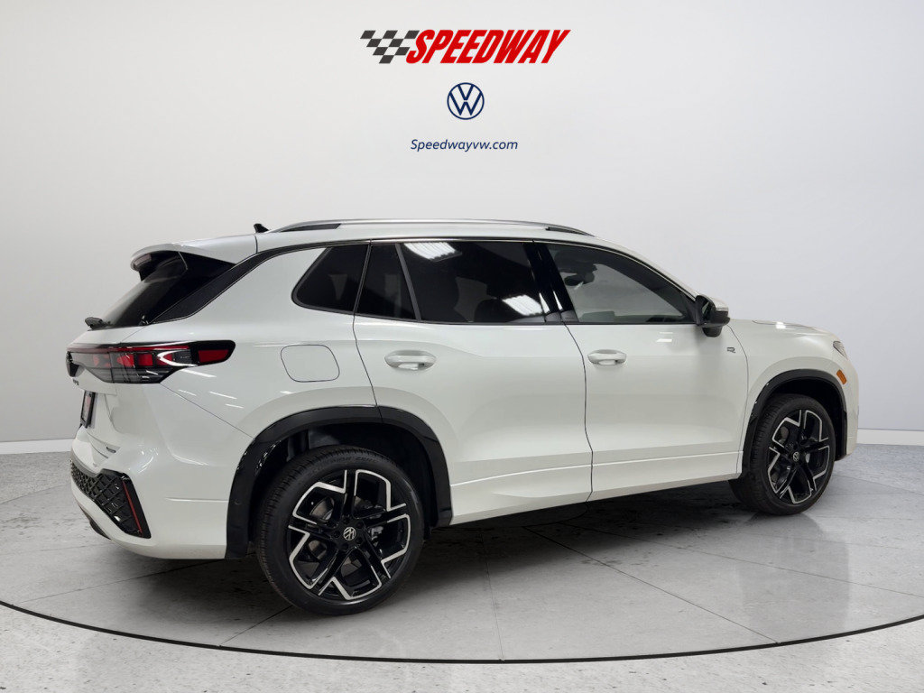 New 2026 Volkswagen Tiguan SEL R-Line AWD/4WD image 5