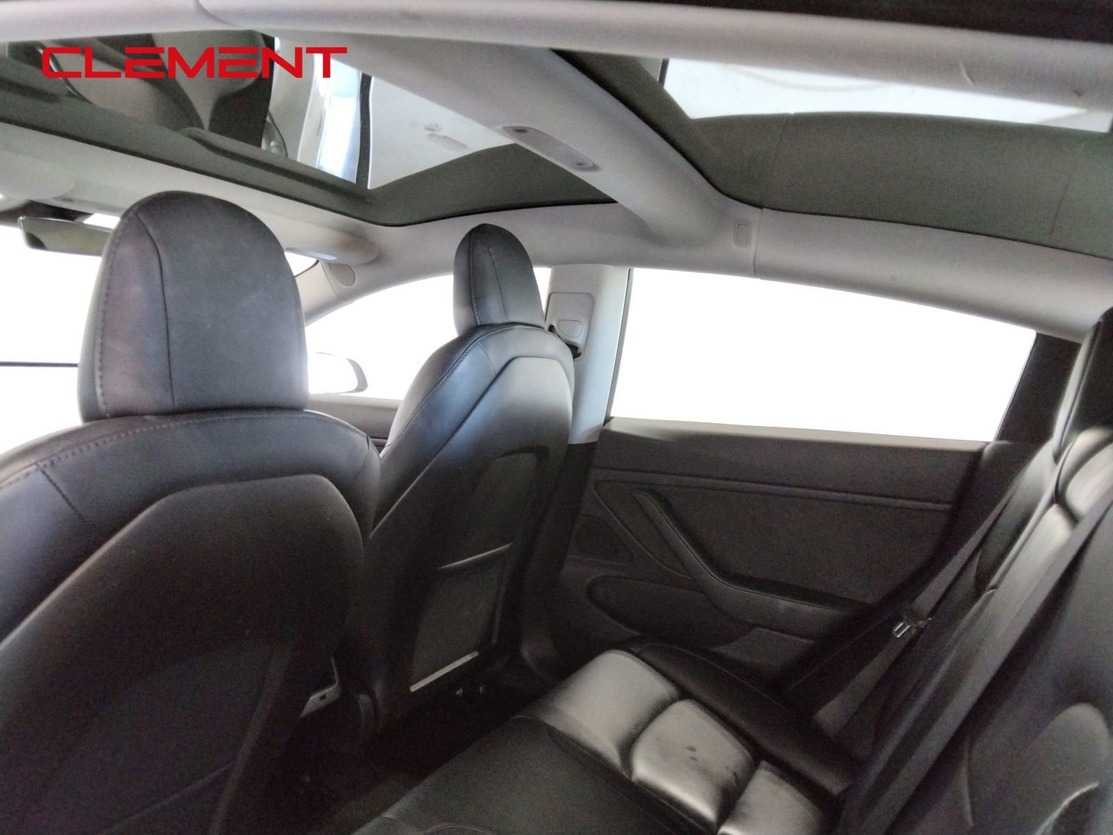 Used 2019 Tesla Model 3 Standard Range image 28