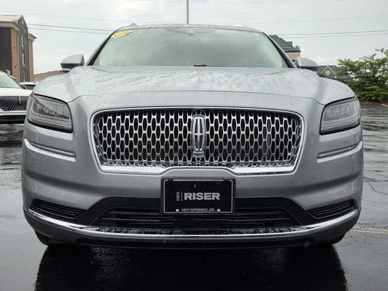 Used 2023 Lincoln Nautilus Reserve FWD image 9