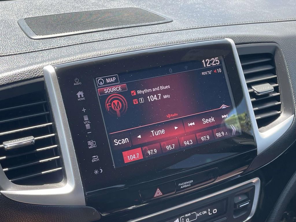 Used 2018 Honda Ridgeline Black Edition image 12