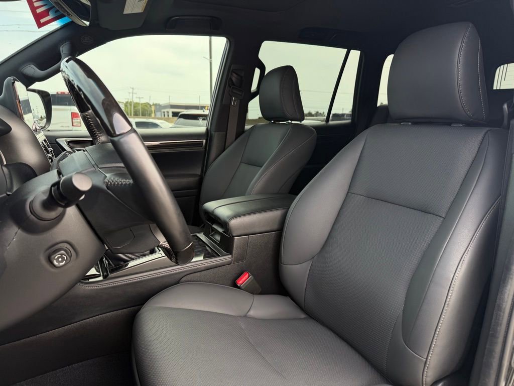 Used 2023 Lexus GX 460 Premium w/ Premium Plus Package AWD/4WD image 14