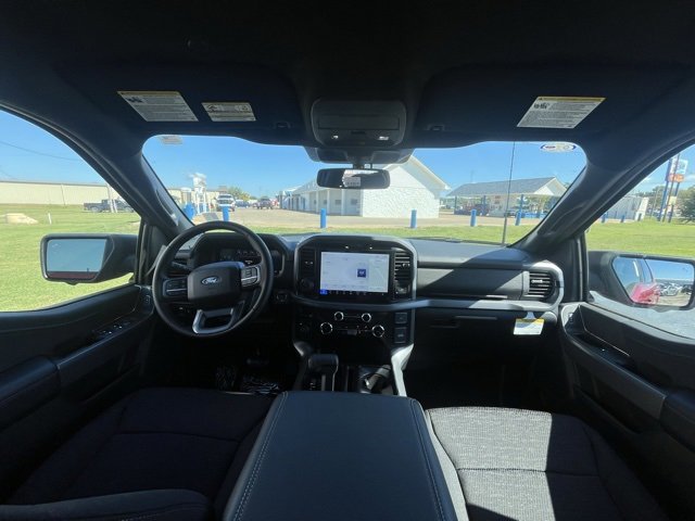 New 2025 Ford F150 XLT image 10