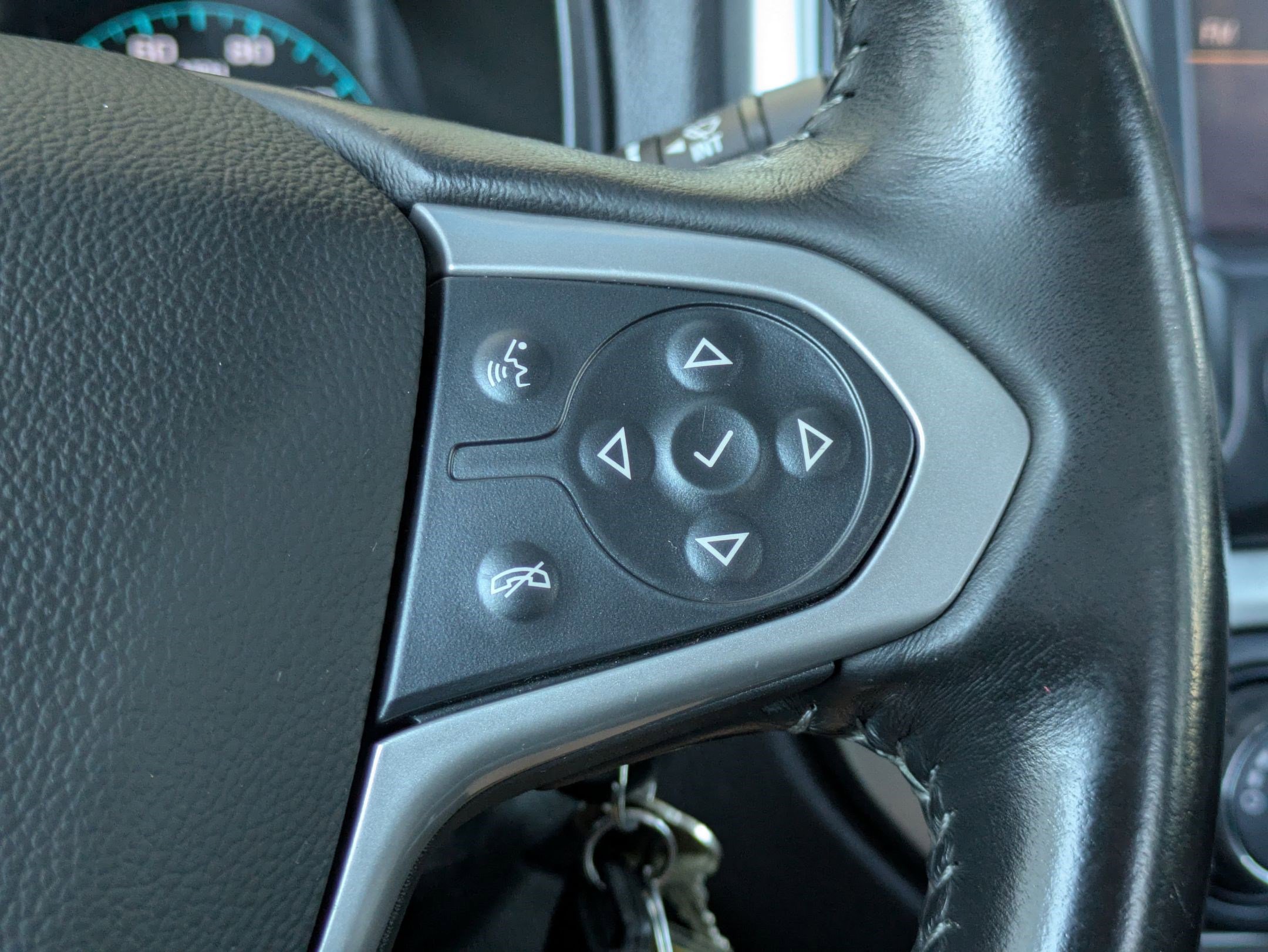 Used 2022 Chevrolet Colorado LT w/ Fleet Safety Package image 14