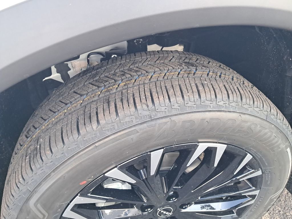 New 2026 Nissan Rogue SV image 29