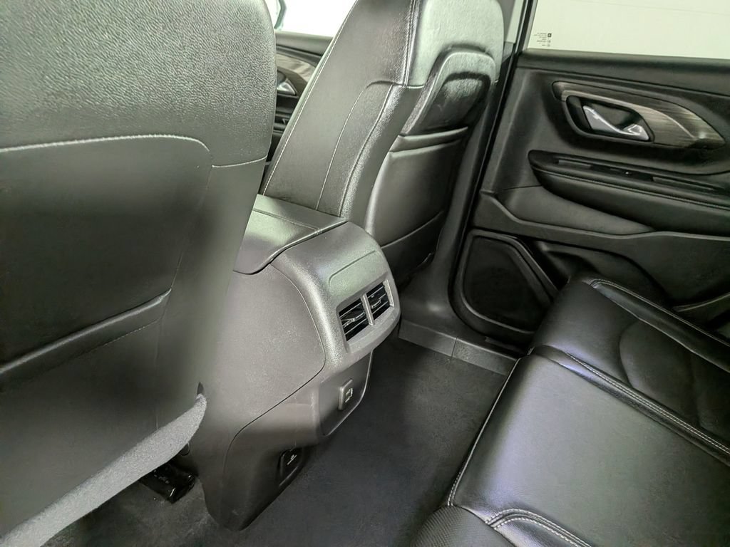 Certified 2024 GMC Terrain SLT AWD/4WD image 32