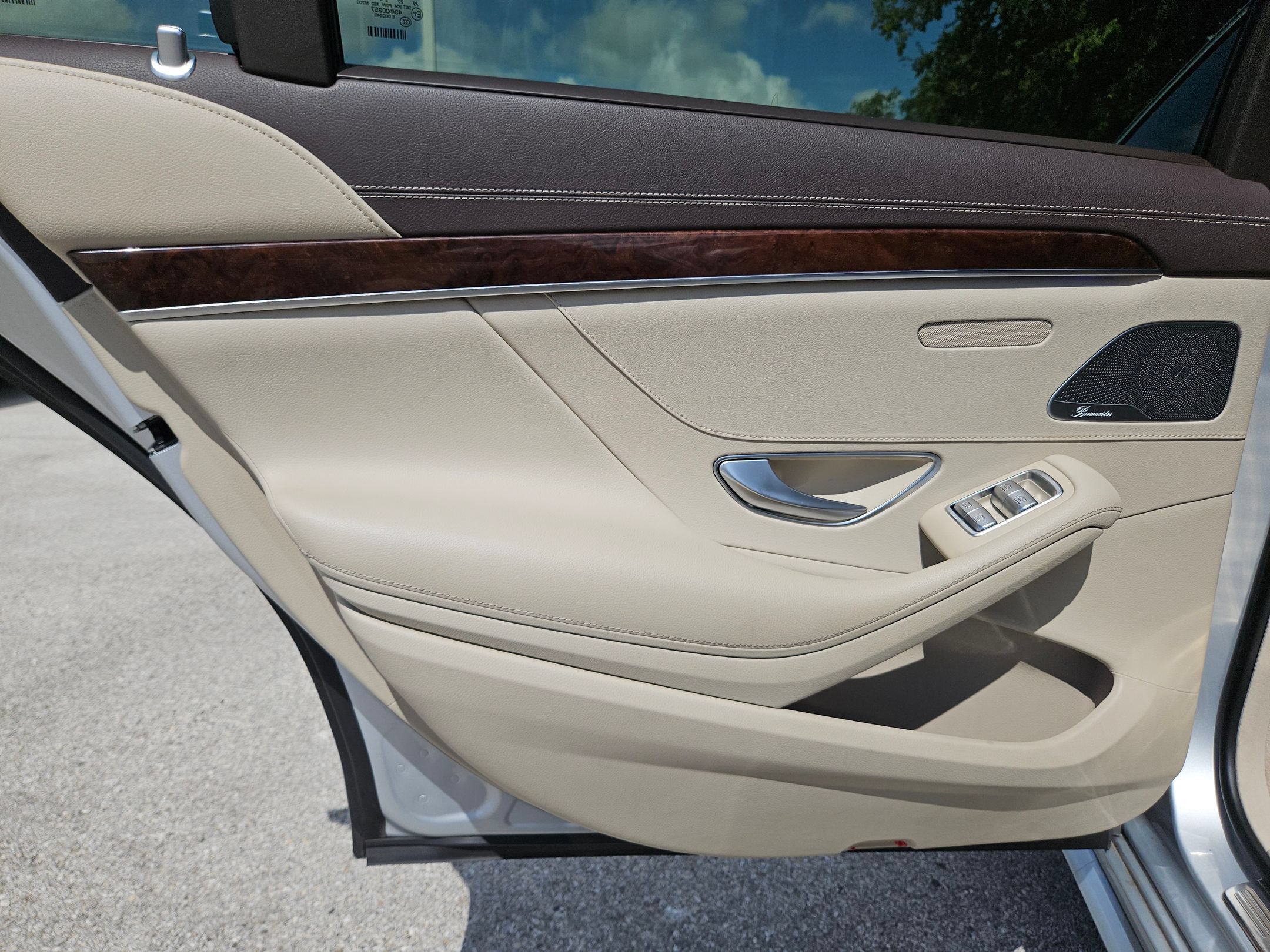 Used 2019 Mercedes-Benz S 450 Sedan image 15