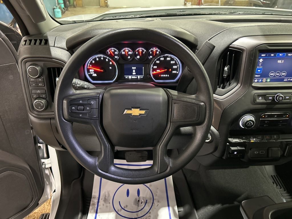 Used 2023 Chevrolet Silverado 1500 Custom image 21