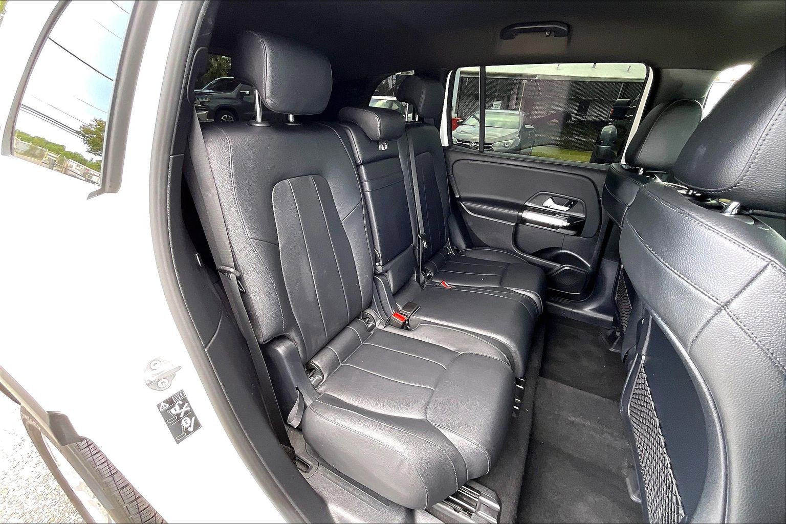 Used 2021 Mercedes-Benz GLB 250 image 31