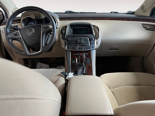 Used 2010 Buick LaCrosse CX image 8