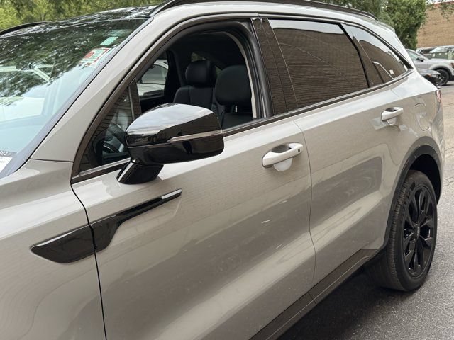 Used 2023 Kia Sorento SX AWD/4WD image 27