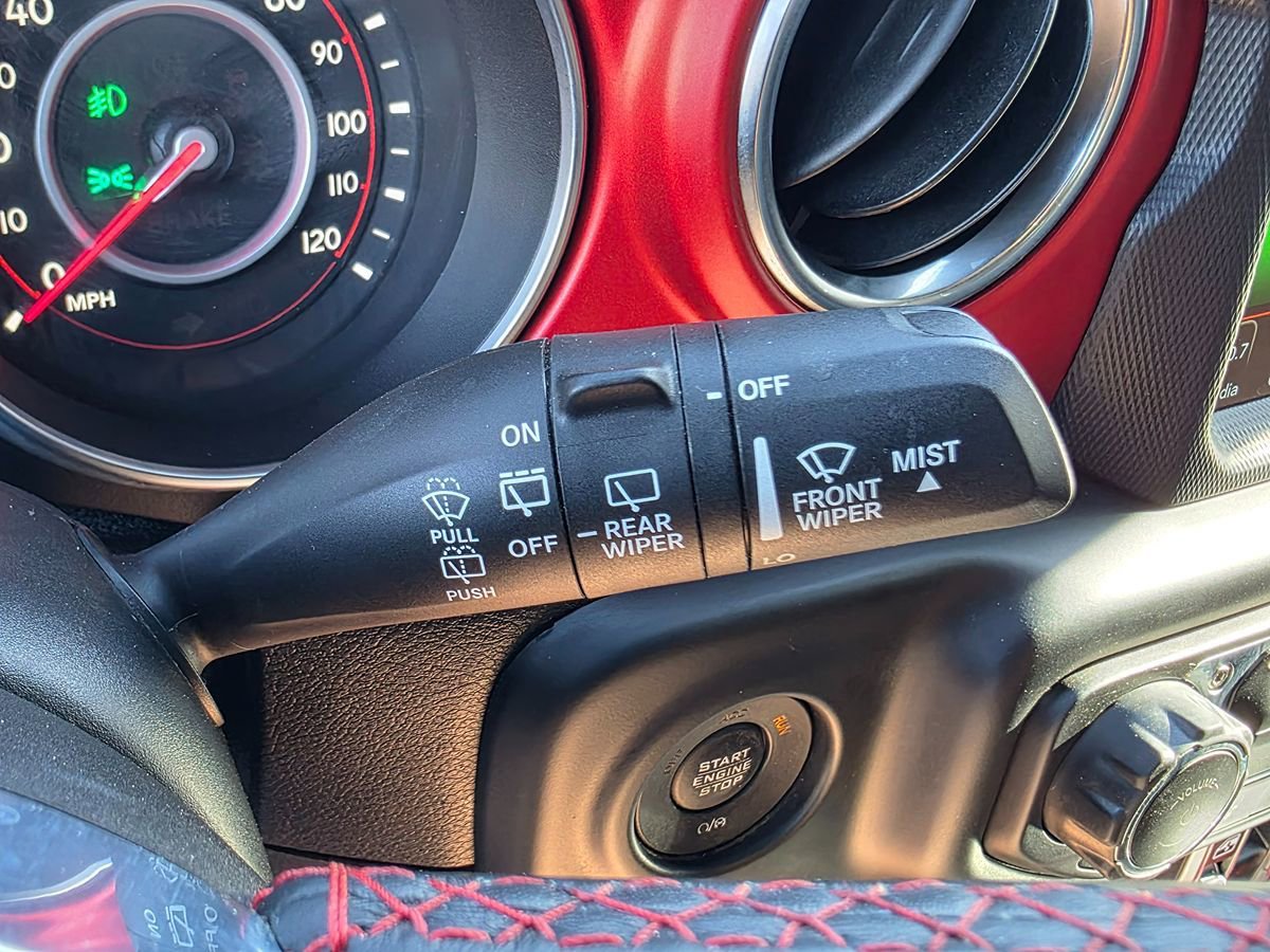 Used 2020 Jeep Wrangler Unlimited Rubicon AWD/4WD image 46