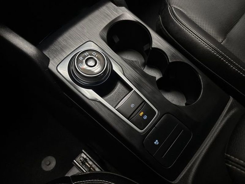 Used 2022 Ford Escape SEL w/ Technology Package image 49