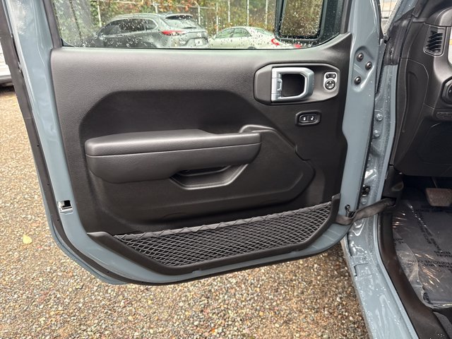 New 2026 Jeep Gladiator Sport AWD/4WD image 15